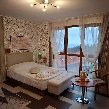 Guest house Magi Sunrise 3*